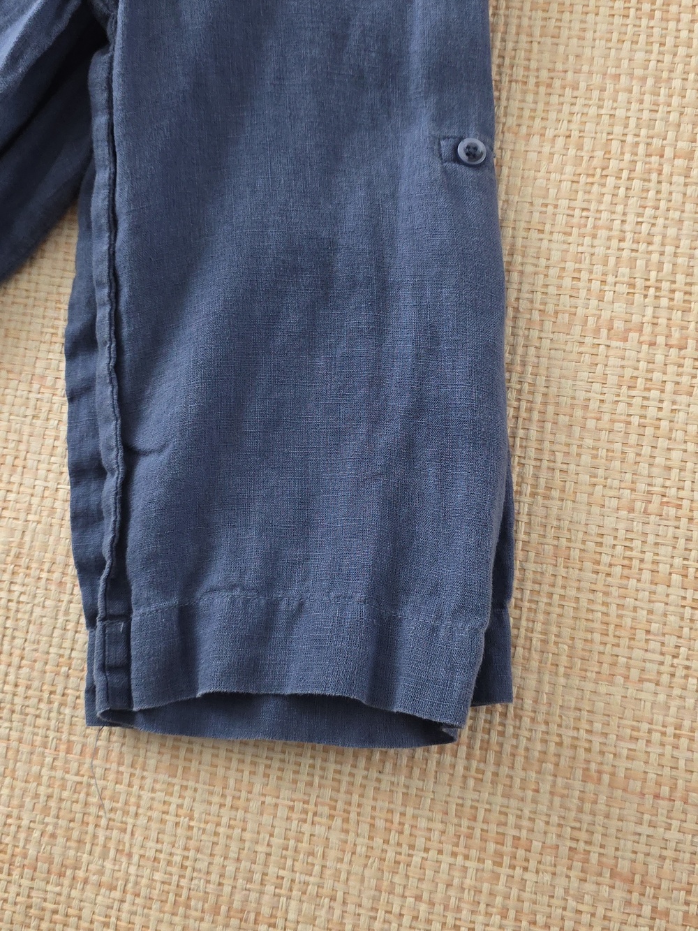 Side Stitch Blue Linen Popover Blouse XL Roll Tab Sleeve Lightweight Top - Picture 10 of 12